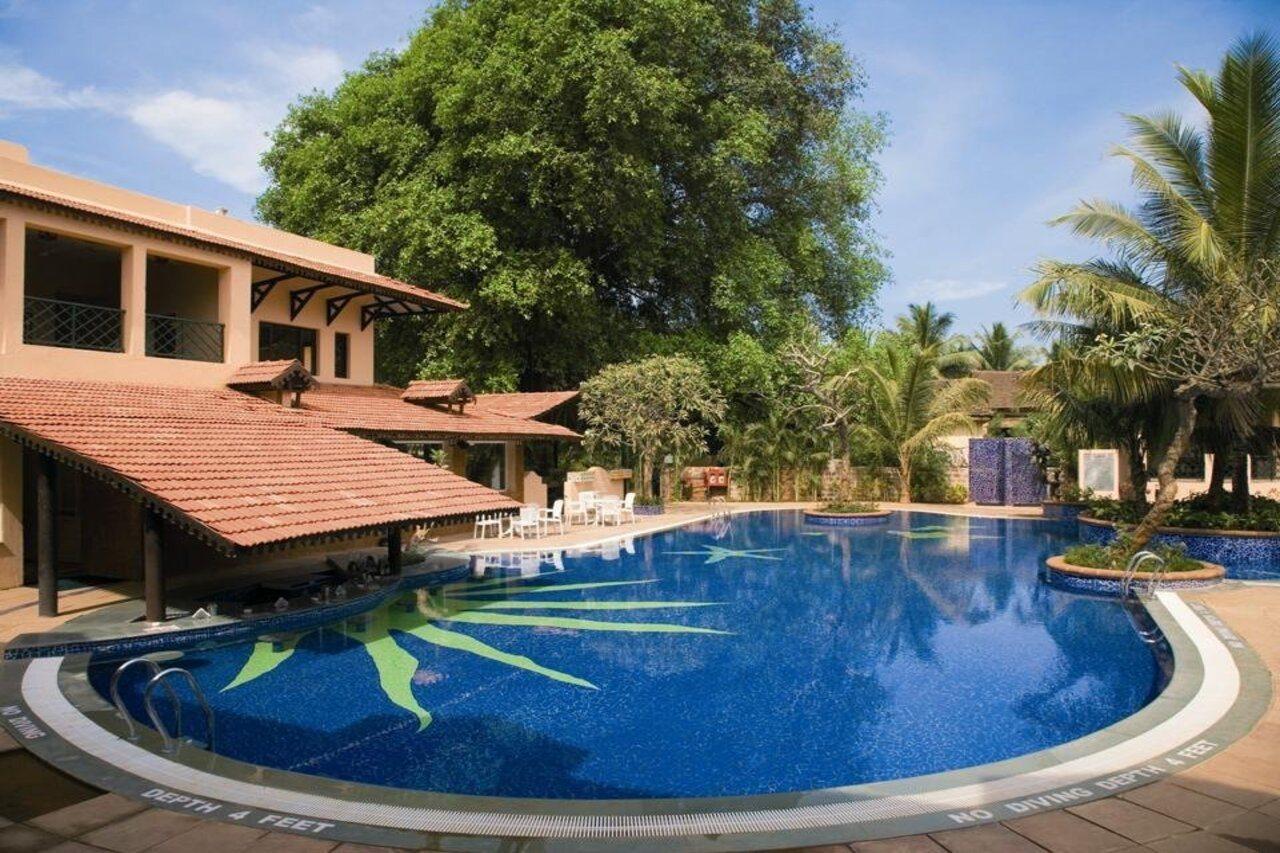 Lemon Tree Amarante Beach Resort, Goa Candolim Extérieur photo