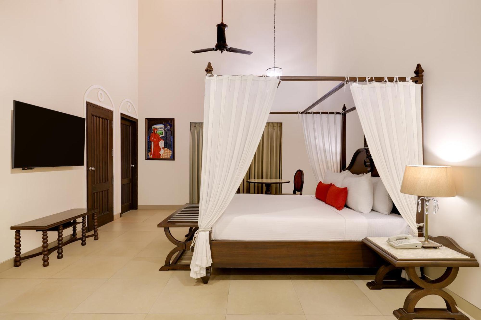 Lemon Tree Amarante Beach Resort, Goa Candolim Extérieur photo