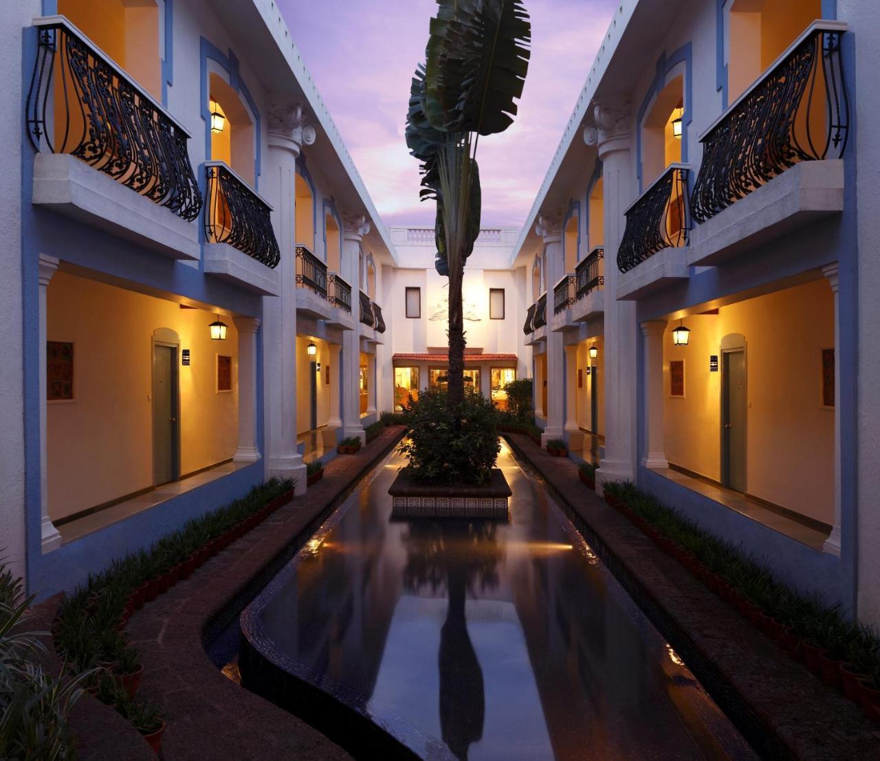 Lemon Tree Amarante Beach Resort, Goa Candolim Extérieur photo
